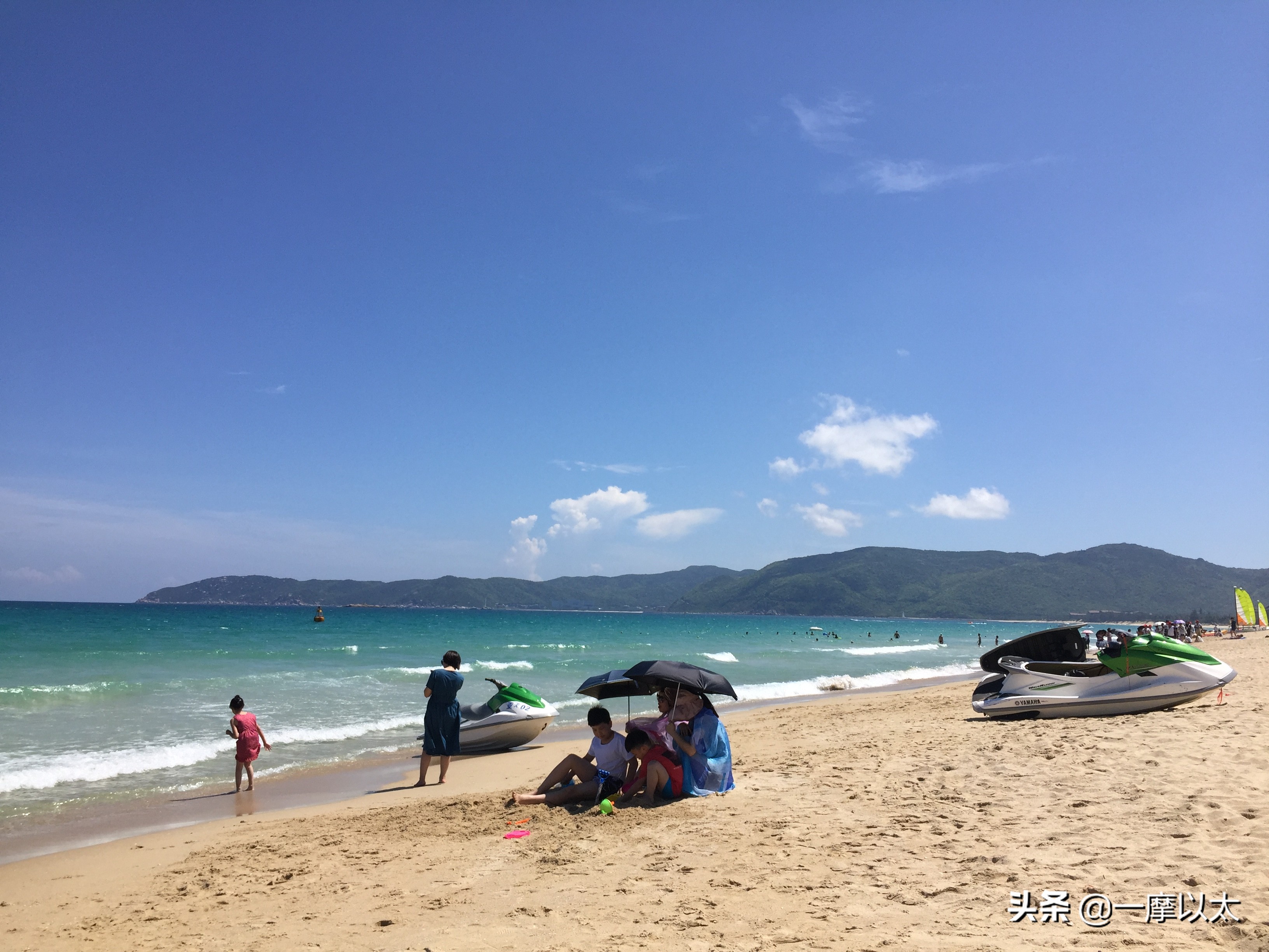 中国十大最美海滩之三亚亚龙湾,三亚哪个湾的海滩最美景色最好