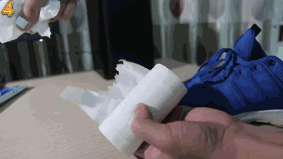 网球鞋污渍怎么清理,白网球鞋脏了怎么变白