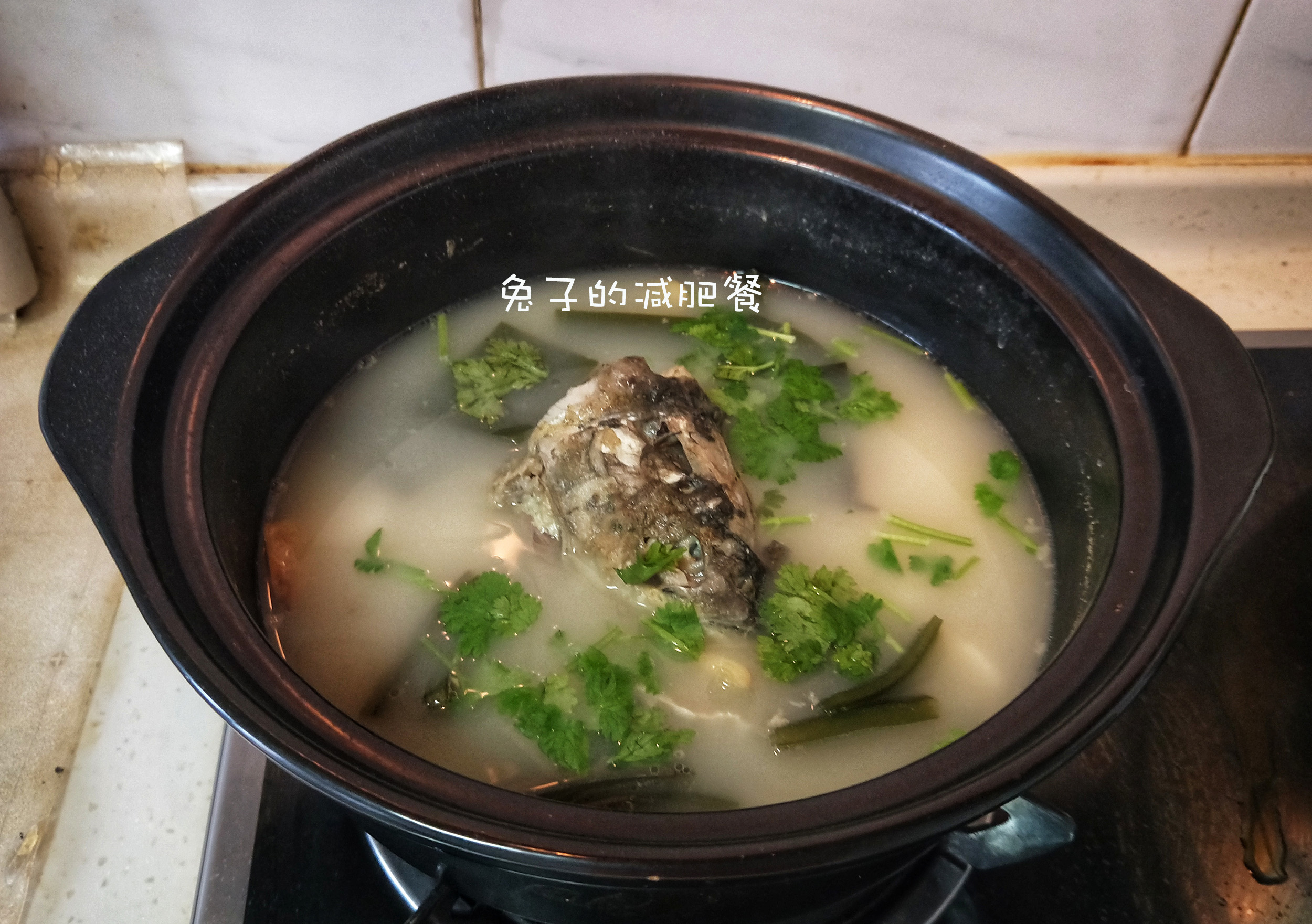 什么鱼炖着做鱼汤好吃刺少,这才是鱼汤最营养的做法