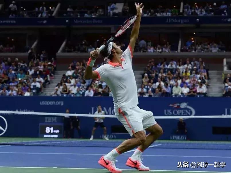 发球教学入门零基础击球时机,发球击球点怎样控制