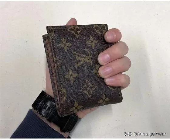 男士包袋什么好看,好看的男挎包奢侈品