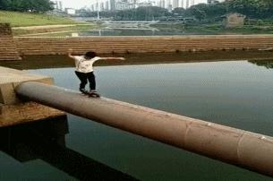 搞笑gif开心一刻原来高手在民间,搞笑gif你大爷果然还是你大爷