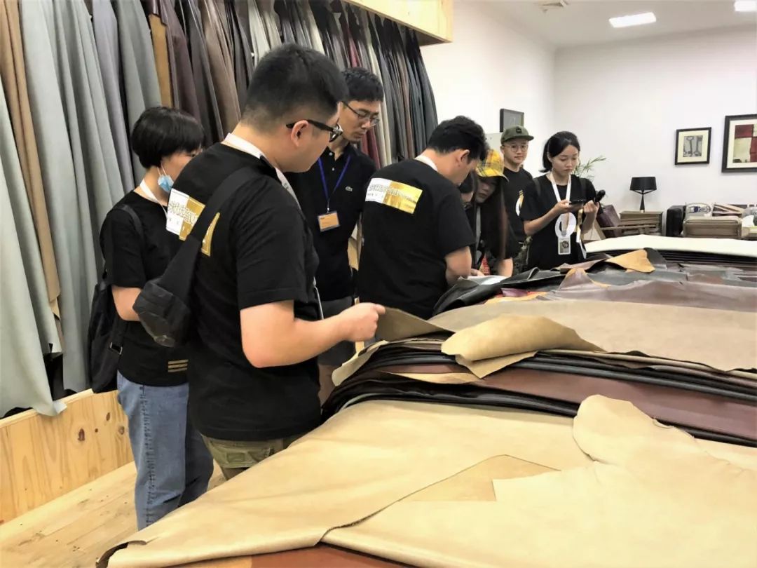 家具卖场内幕,红星美凯龙家具代工厂