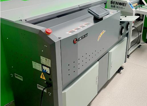 图文广告需要什么设备,开一家图文广告店