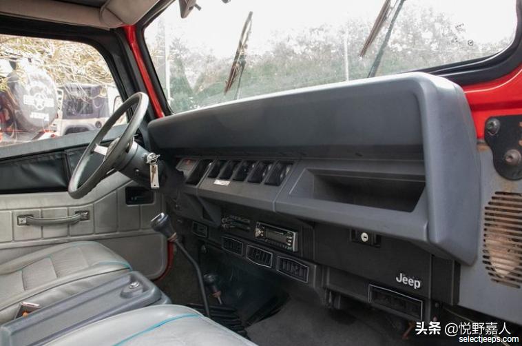 最老的牧马人越野吉普车,牧马人内饰史