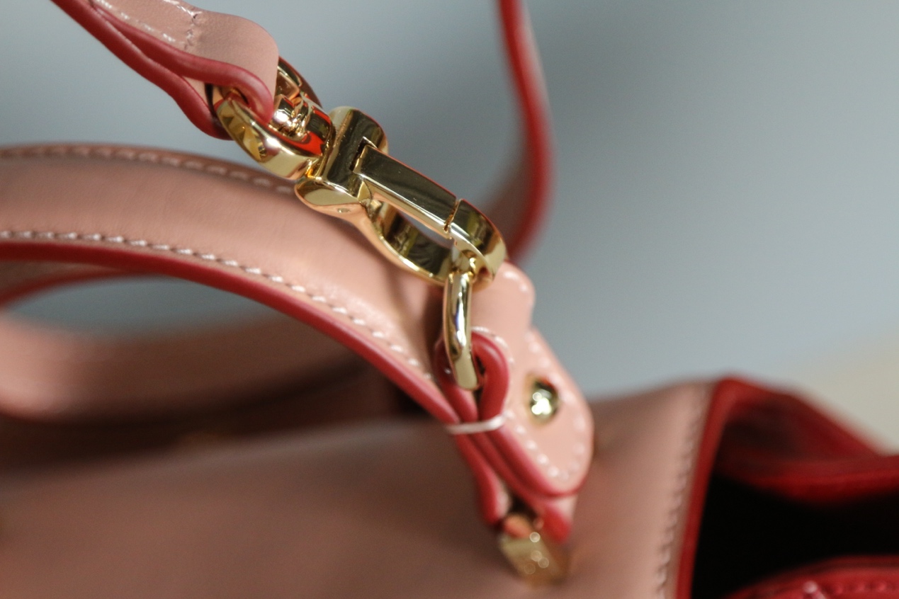 dissona高级感手提包,迪桑娜时尚牛皮手提包