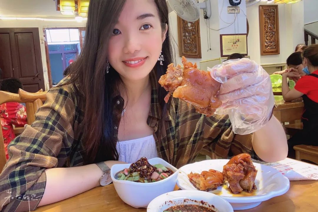 贵阳古镇卤猪蹄,去青岩古镇必吃哪家猪蹄