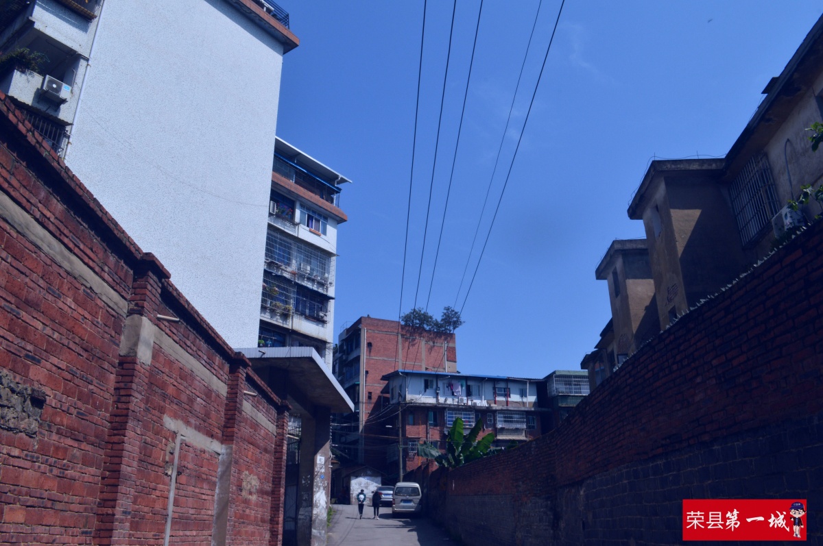 钟鼓楼回忆,荣县中学高中回忆