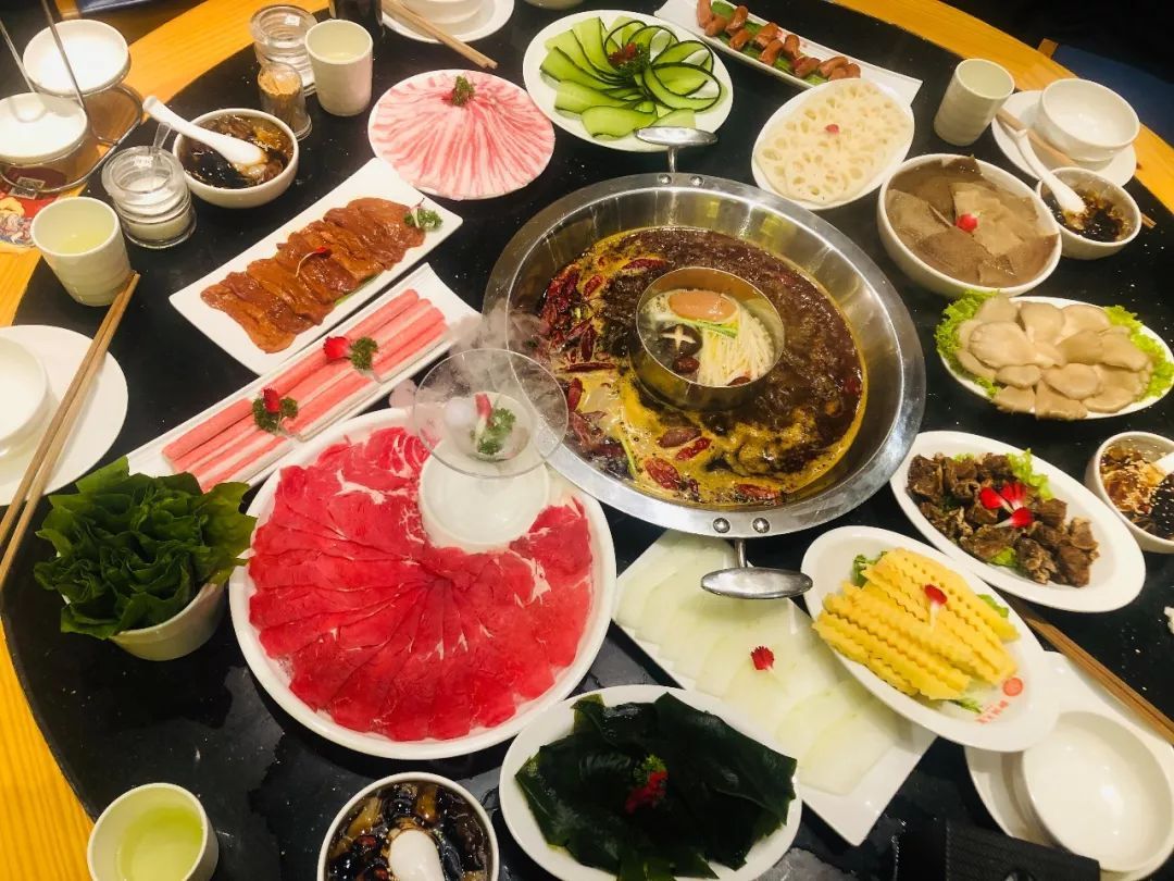 丽江牛肉火锅本地人,丽江本地人吃的野生菌火锅