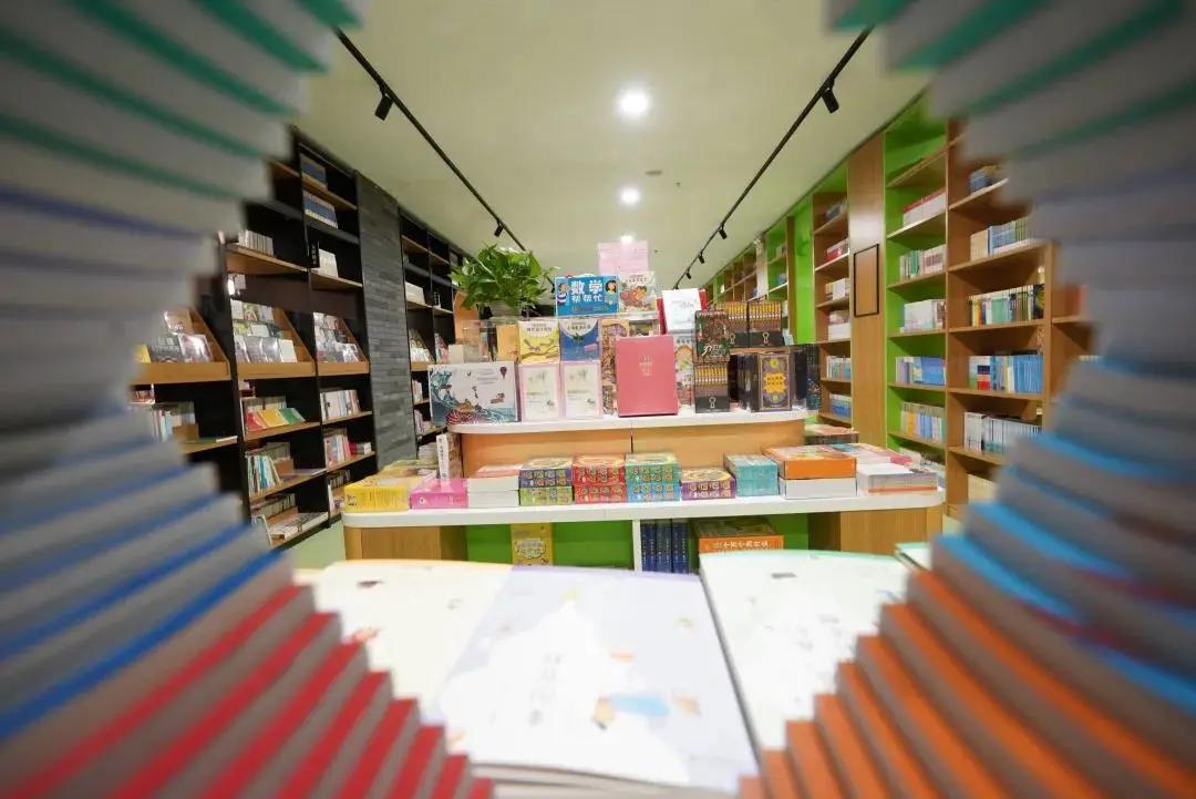双流这5家高颜值网红书店，治愈了无数打工人的心灵