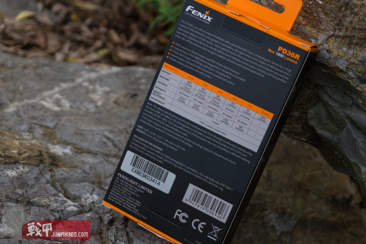 fenix菲尼克斯pd36rv2.0,fenix手电pd40r与pd36r哪个好