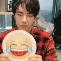 想赚点零花钱,一女大学生代理特价机票被骗10多万!警惕微信群找兼职