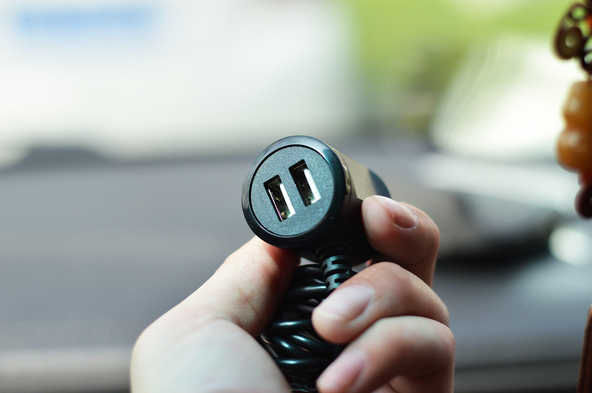 车萝卜hud智炫版和蓝牙版啥区别,车萝卜hud蓝牙版与智炫版区别