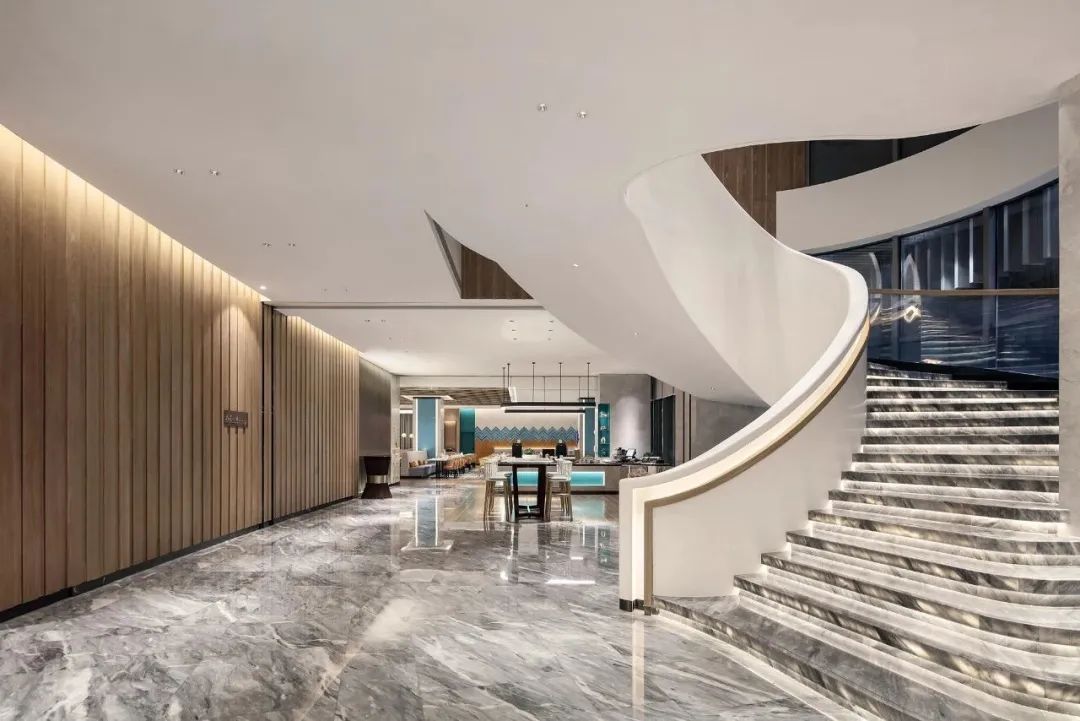 三亚希尔顿香格里拉,三亚单人游5天4晚蜈支洲希尔顿