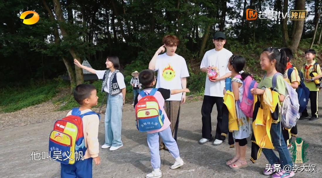 张艺兴怎么看待吴亦凡事件,张艺兴如何看待吴亦凡事件