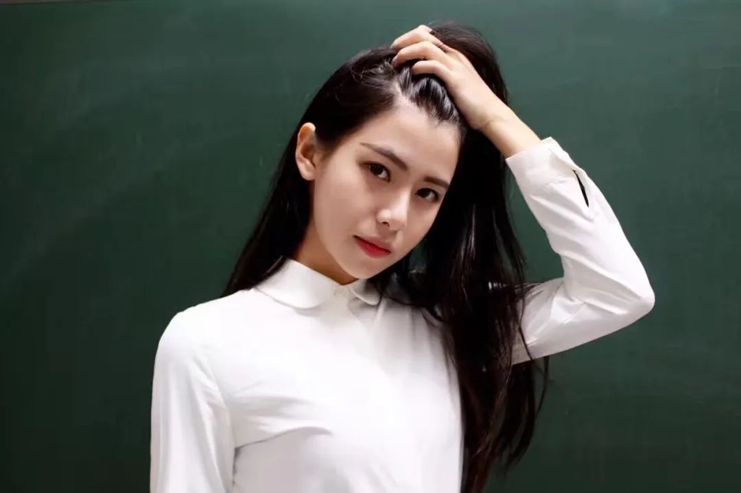 北师大珠海校区最厉害三个校友,北师大珠海分校优秀毕业生梁桢