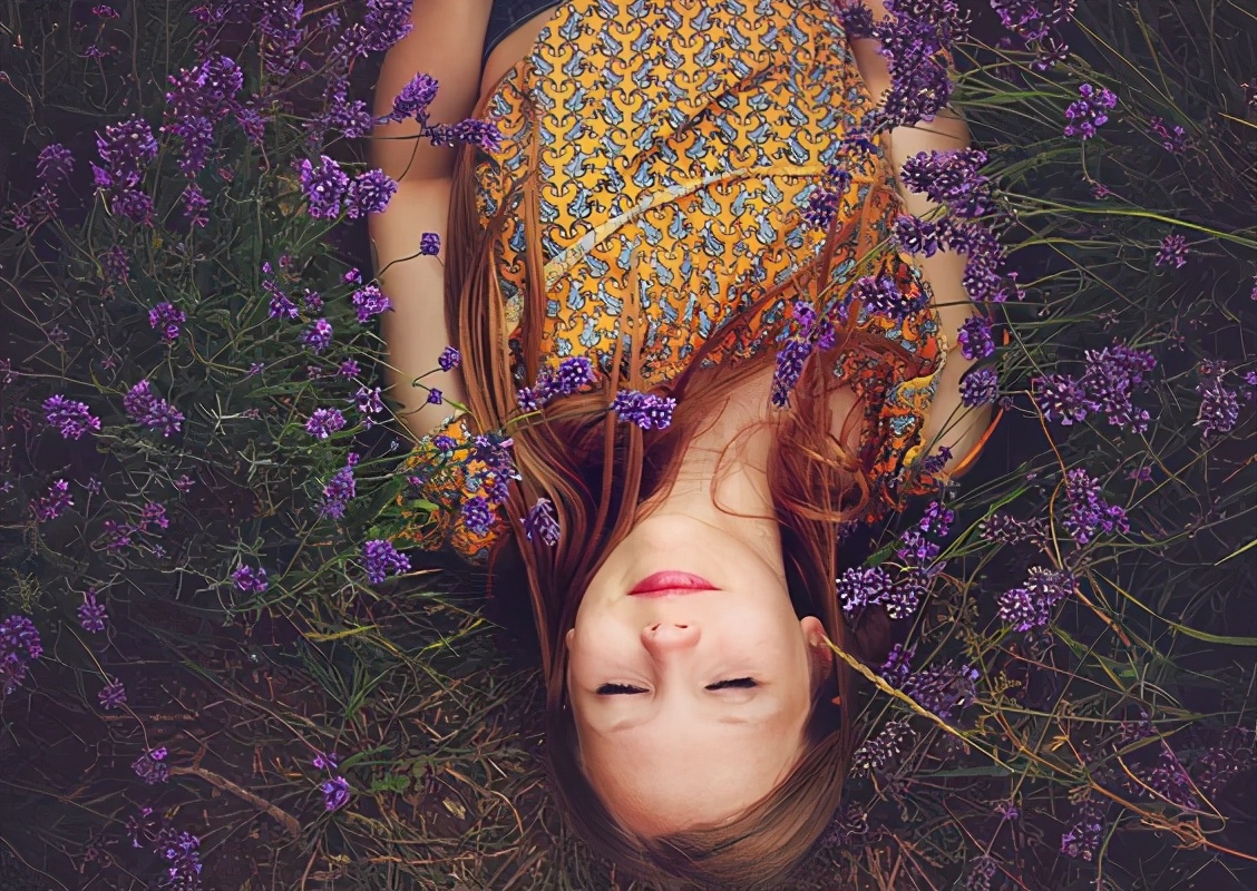 少女爱上老师不伦之恋，逃避婚姻堕下胎儿，治愈小说《催眠者》