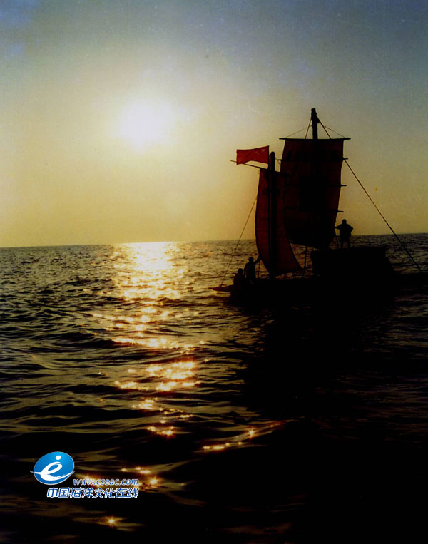 「舟山市民航海文化科普」1996年中韩竹筏跨海漂流探险日记