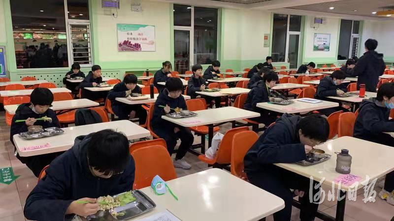 全力以赴抗击疫情,河北第6场疫情防控发布会