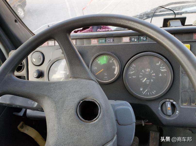 国内最新款北奔重卡,90年代的北奔重卡