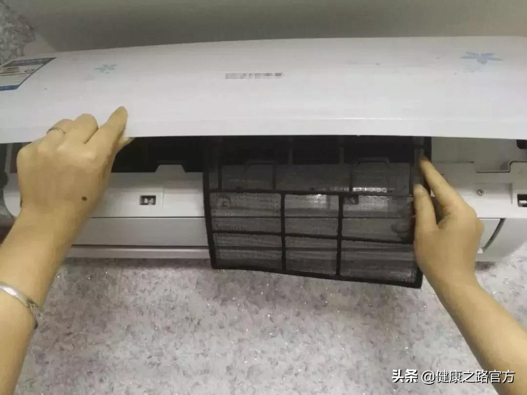 用空调清洗剂清洗空调视频教程,新风空调和一般空调怎么清洗