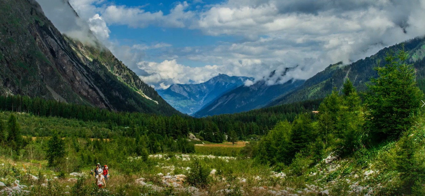 摄影镜头光圈使用方法,摄影镜头的使用技巧和方法