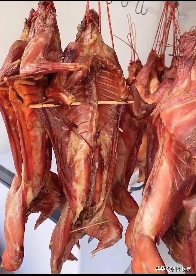 四哥炒猪肉臊子,四哥泡椒肥肠做法