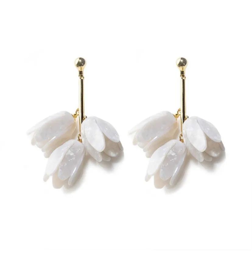 珍珠耳钉优雅永不过时,经典大方的耳钉