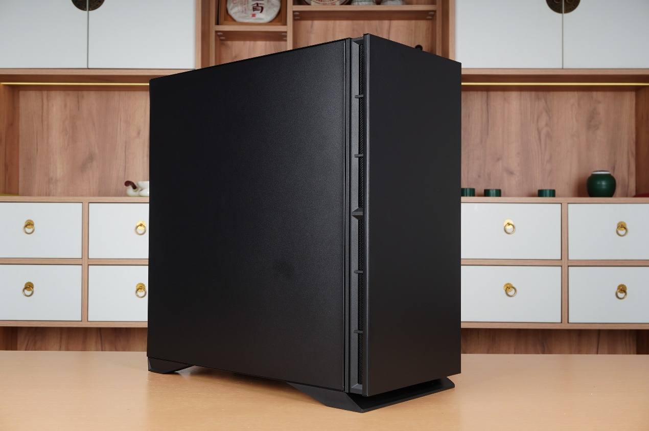 先马黑洞和黑洞3哪个好,先马黑洞3和先马黑洞7