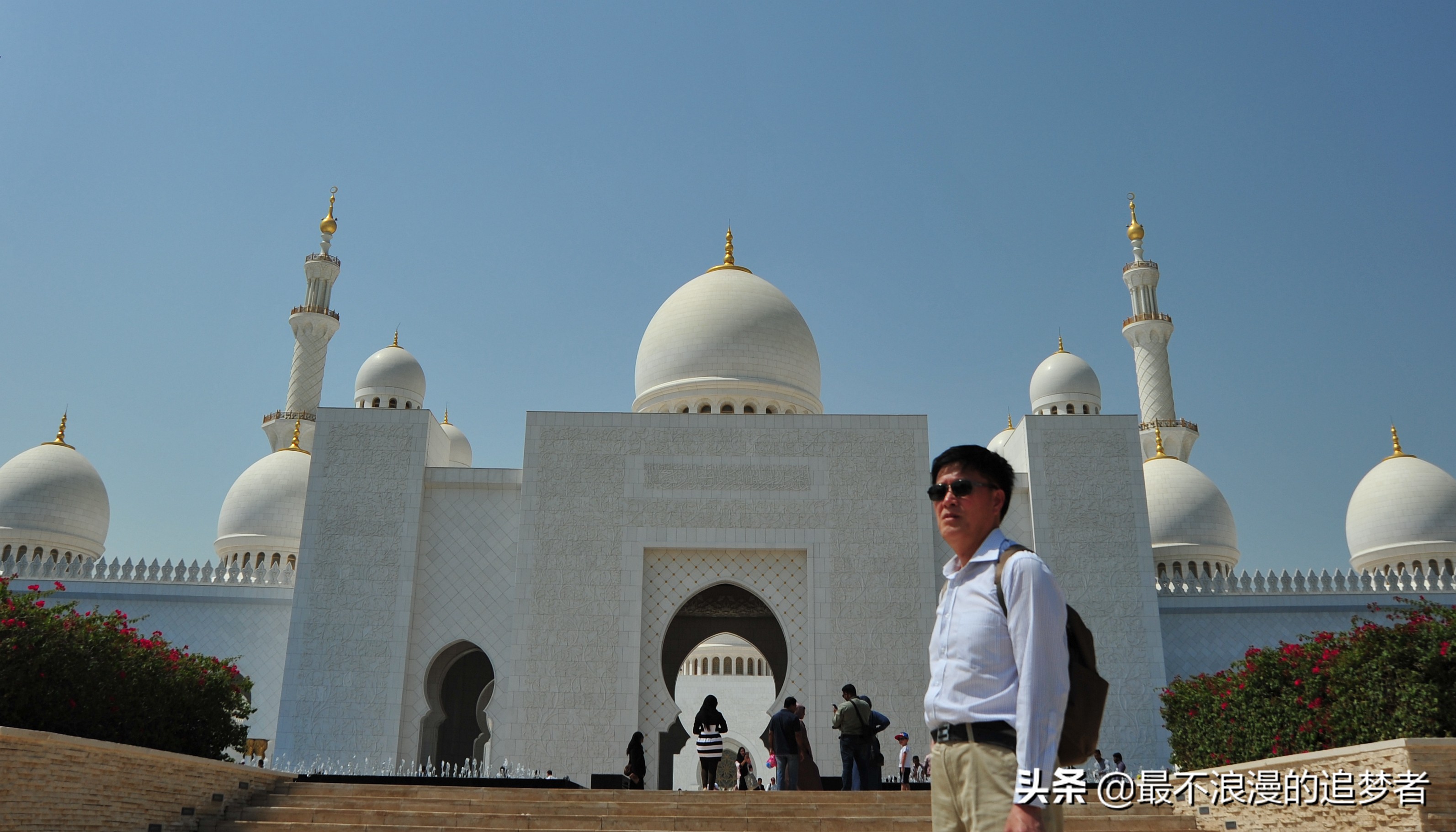 阿联酋谢赫扎耶德清真寺旅游,迪拜谢赫扎耶德路旅游