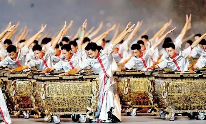 加入西安首创奥莱会员，奔驰、AJ、YEEZY、TF口红统统拿去