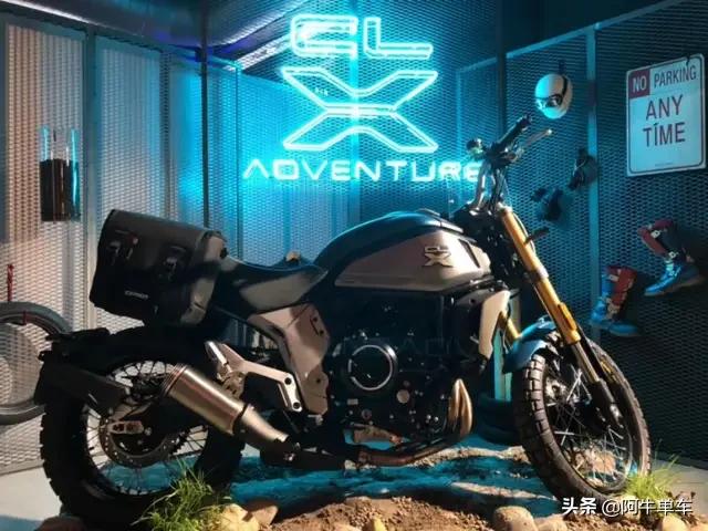 春风700clx复古版图片,春风clx700改复古圆灯