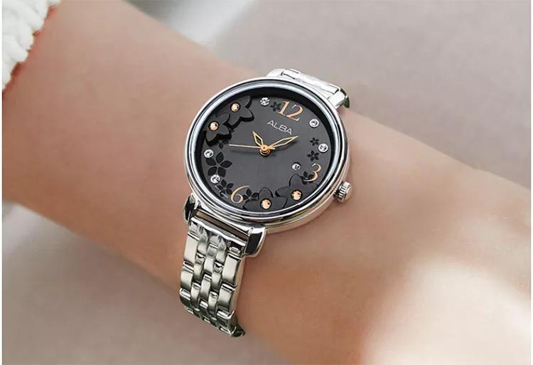 雅柏石英表和卡西欧石英表,雅柏手表旗下品牌怎么样