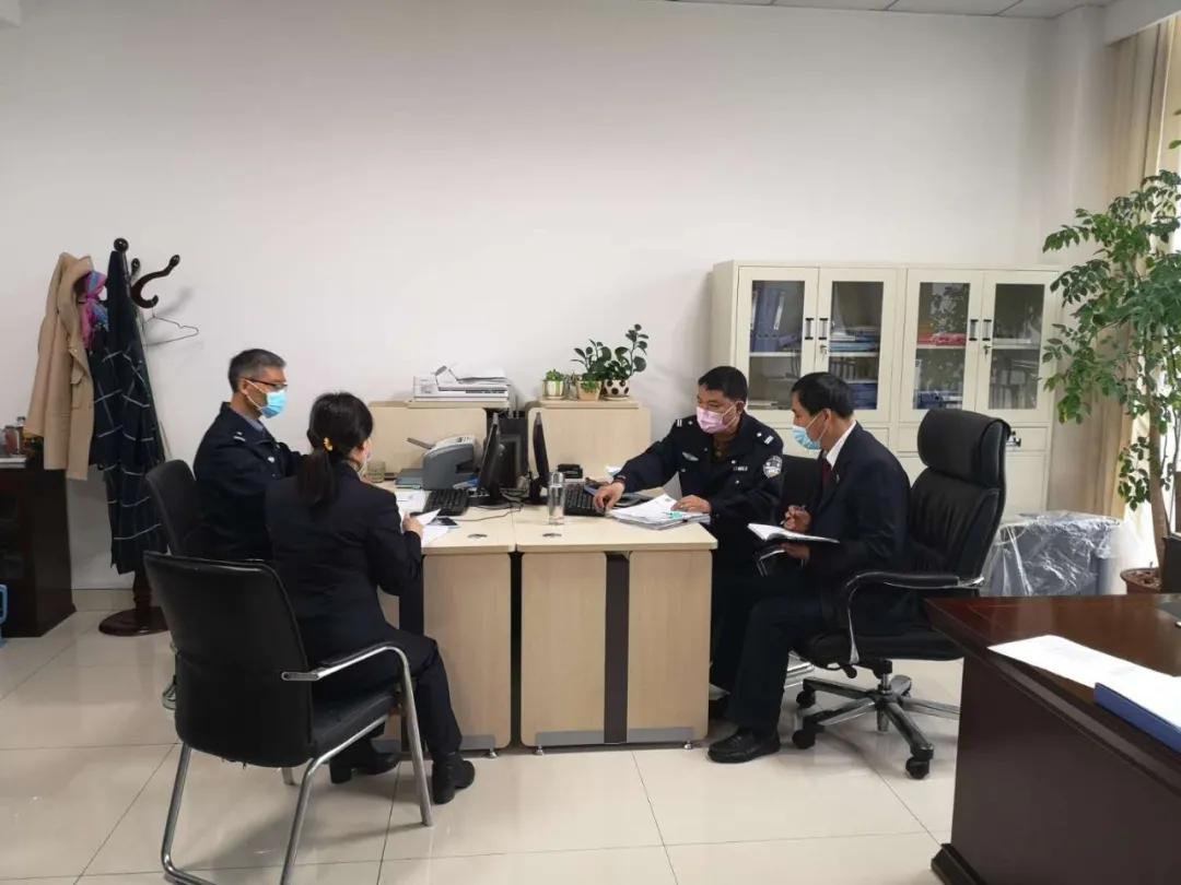 公安部严厉打击利用疫情哄抬物价 (严惩哄抬物价犯罪典型案例)