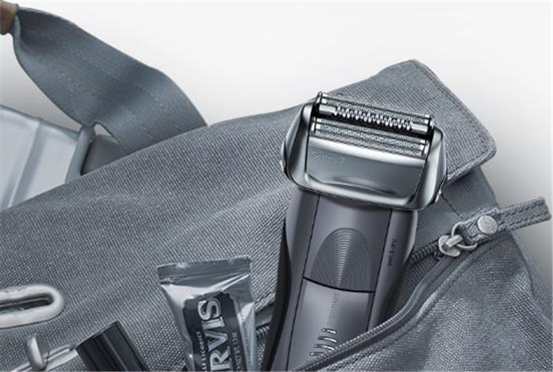 博朗剃须刀怎么用最舒服,博朗剃须刀自动清洗中心使用教程