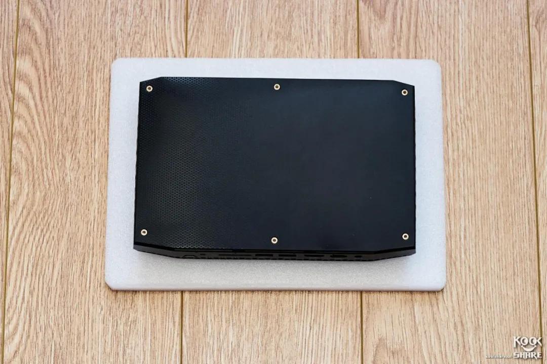 拆解不带框屏幕总成,拆解揭晓内部用料