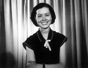 央视徐俐现状,王冰冰重返央视幕后