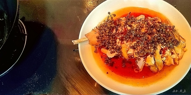 炖鸡只需加入这一味料香气四溢,怎样炖鸡好吃又简单不柴