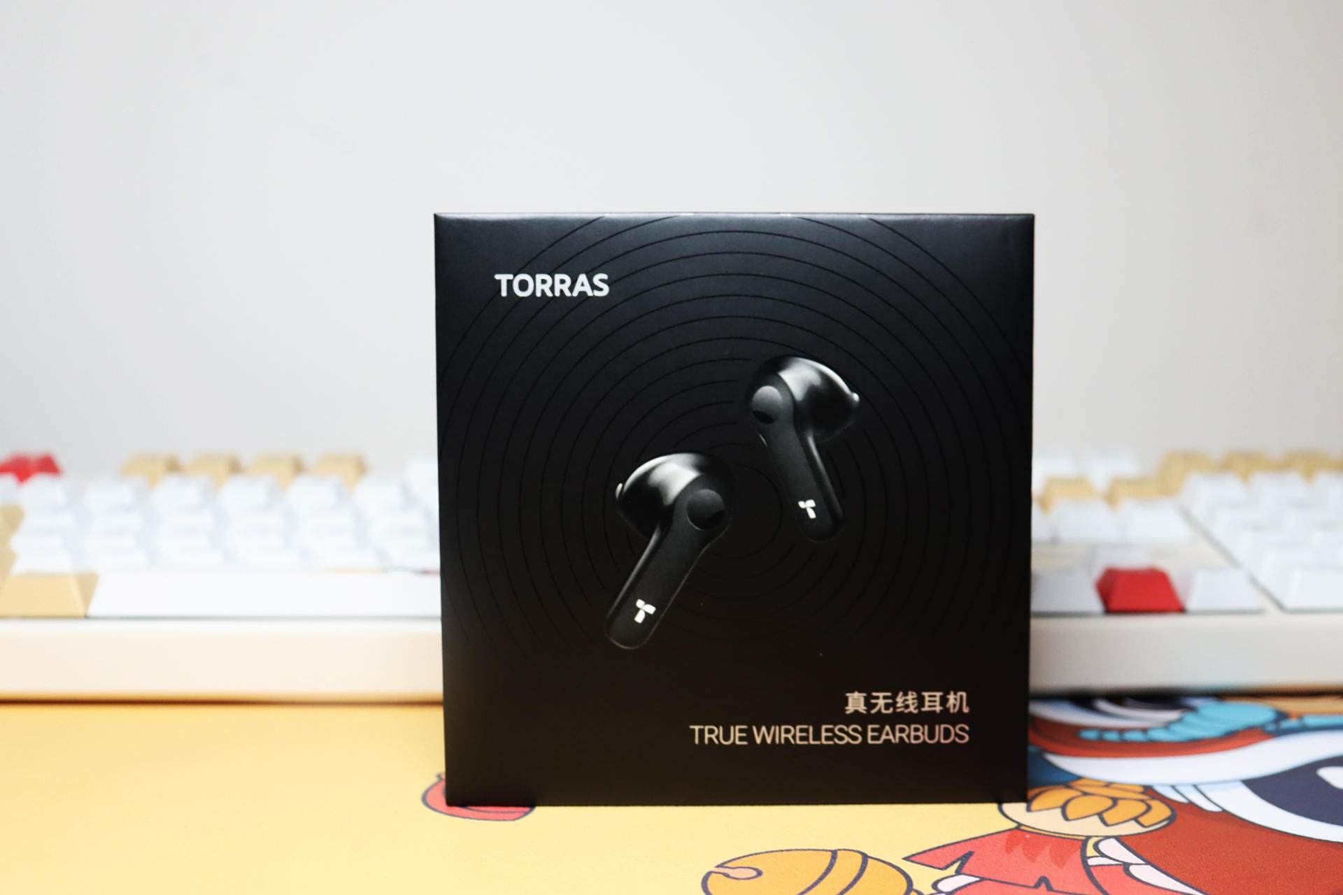 鲸腔有线耳机,500元图拉斯蓝牙耳机降噪测评