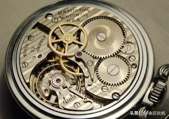 机械表如果一直戴着需要上发条吗,机械表正常佩戴是不是不用上发条