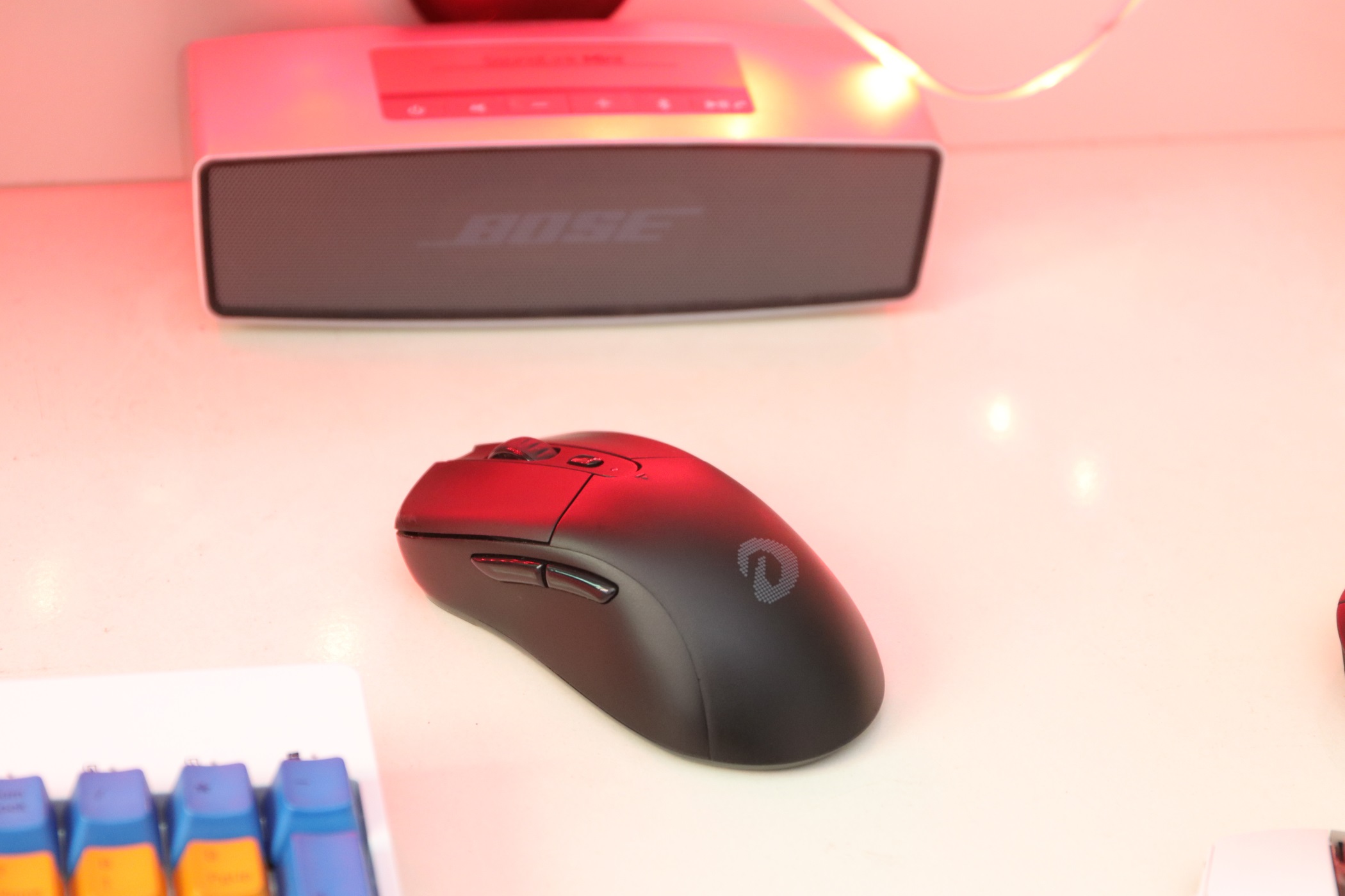 英菲克无线鼠标是国产的吗,既能有线又能无线电竞鼠标推荐