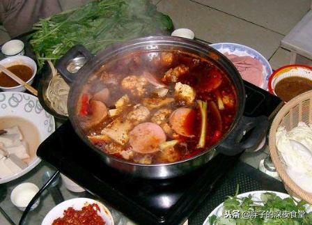 蟑螂最怕3个克星专治蟑螂,蟑螂怕什么它会自己走出来