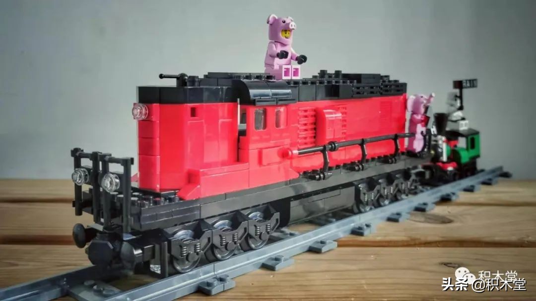 乐*官高**方套内moc最多的一款10183