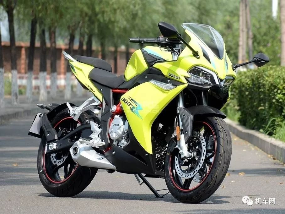 铃木400cc跑车,400cc以下车型