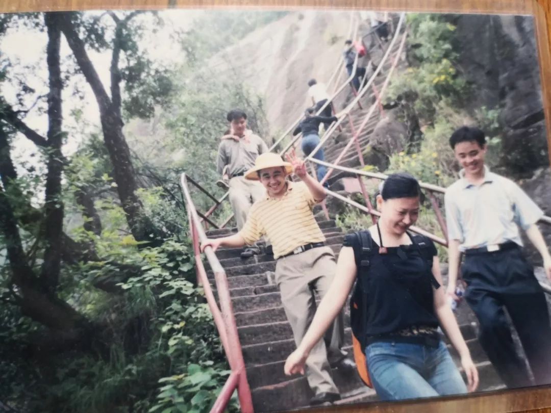 11陈亮嘴小说：随时随地，掌握超凡动力，现在流行第五季。学习