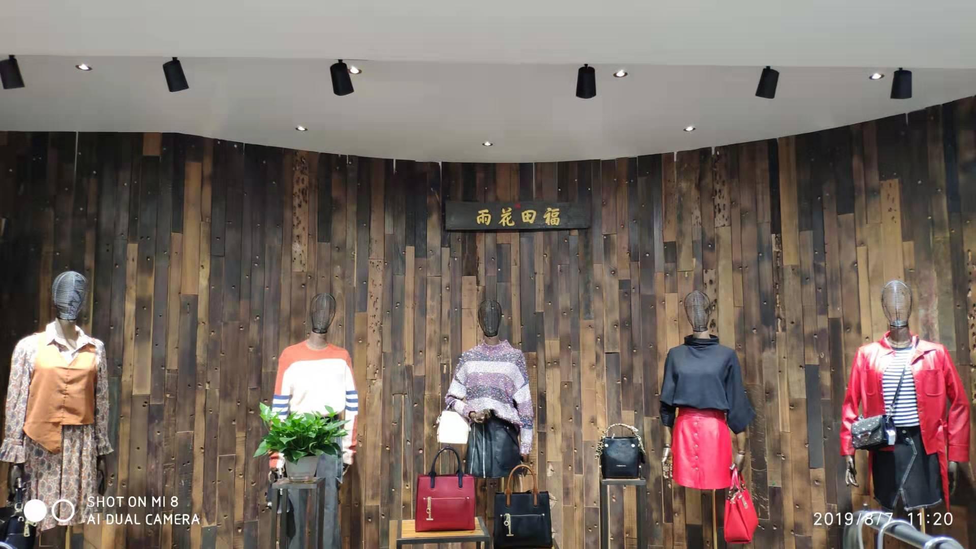 做服装年入100万,做服装尾货批发投资多少