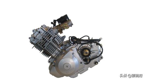 铃木gz250太子最新款,杰迪gz250太子摩托100公里油耗