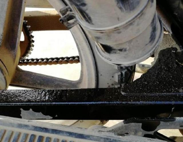 摩托车机油是不是越高级越好,给摩托车加航油好不好