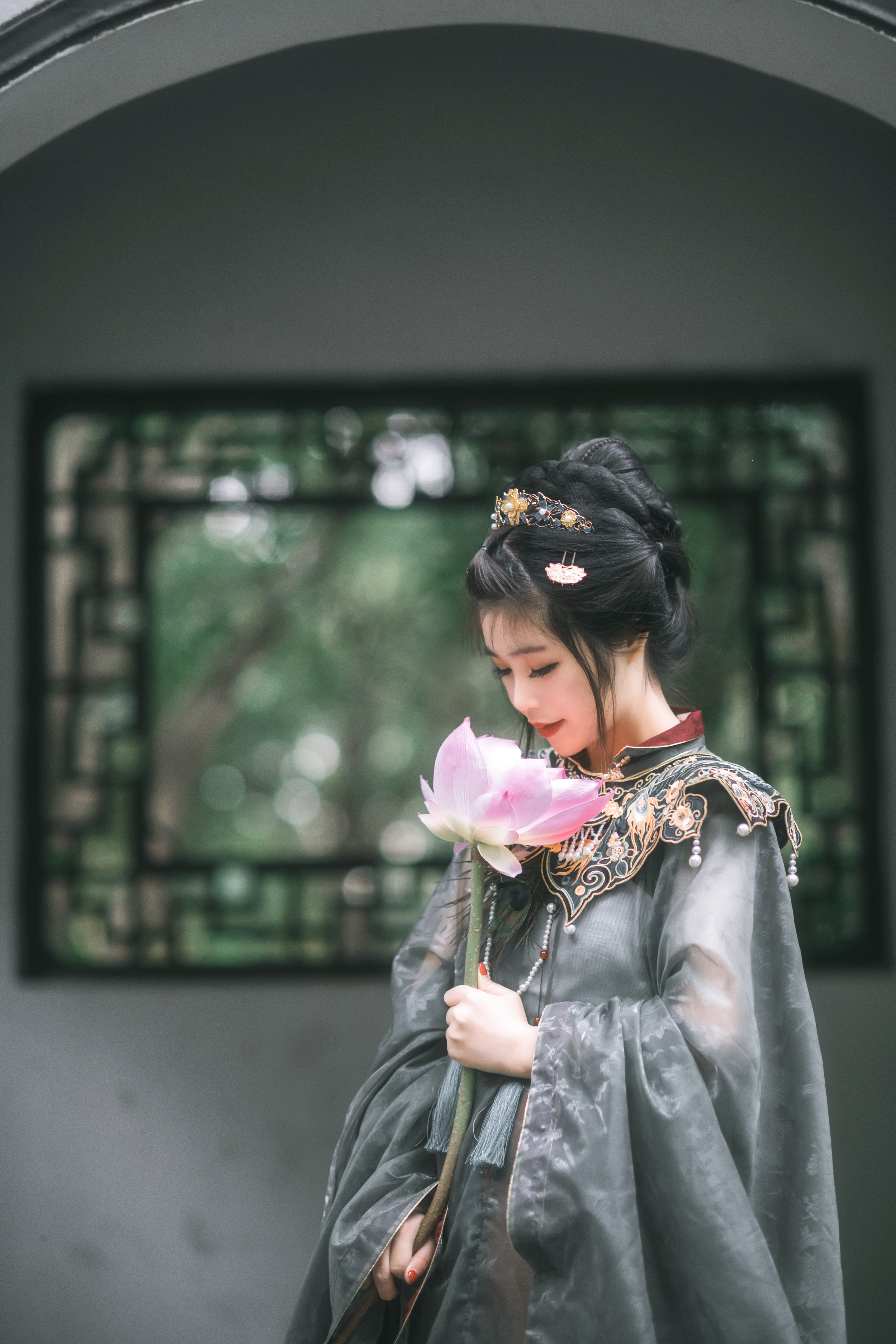 璇楃粡楦￠福鏈楄,璇楃粡閮戦楦￠福璧忔瀽