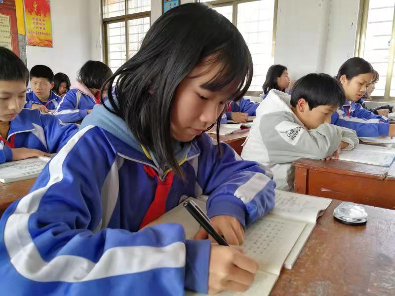 雷州市企水中学,广东省雷州市企水学校